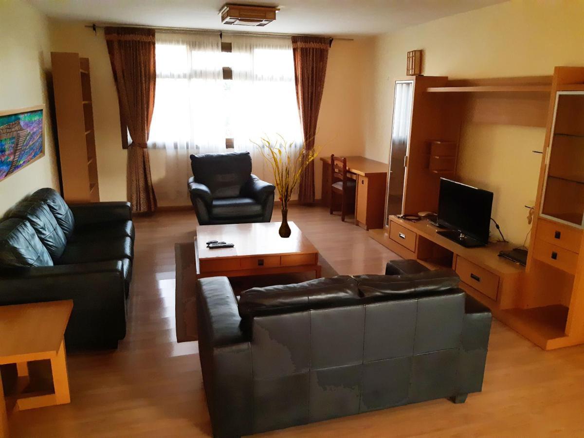 Kates Apartments Ναϊρόμπι Εξωτερικό φωτογραφία